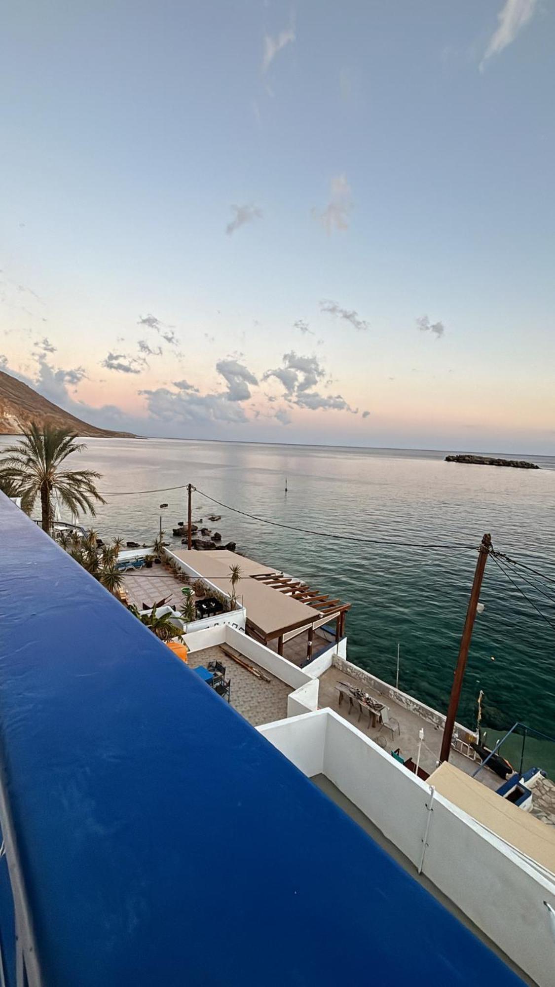 Scirocco Rooms Loutro Exteriör bild