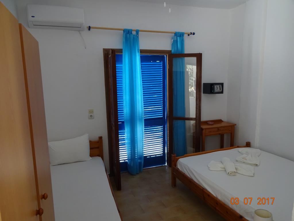 Scirocco Rooms Loutro Exteriör bild